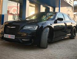 کرایسلەر 300